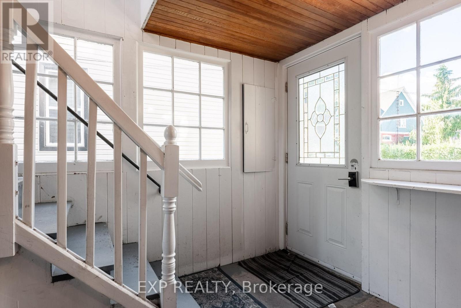 4613 Ryerson Crescent, Niagara Falls, Ontario  L2E 1E4 - Photo 12 - X13867102