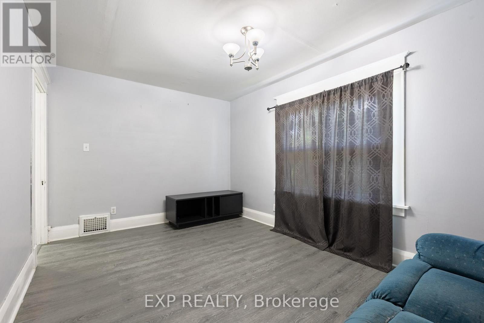 4613 Ryerson Crescent, Niagara Falls (Downtown), Ontario L2E 1E4 - Photo 17 - X13867102