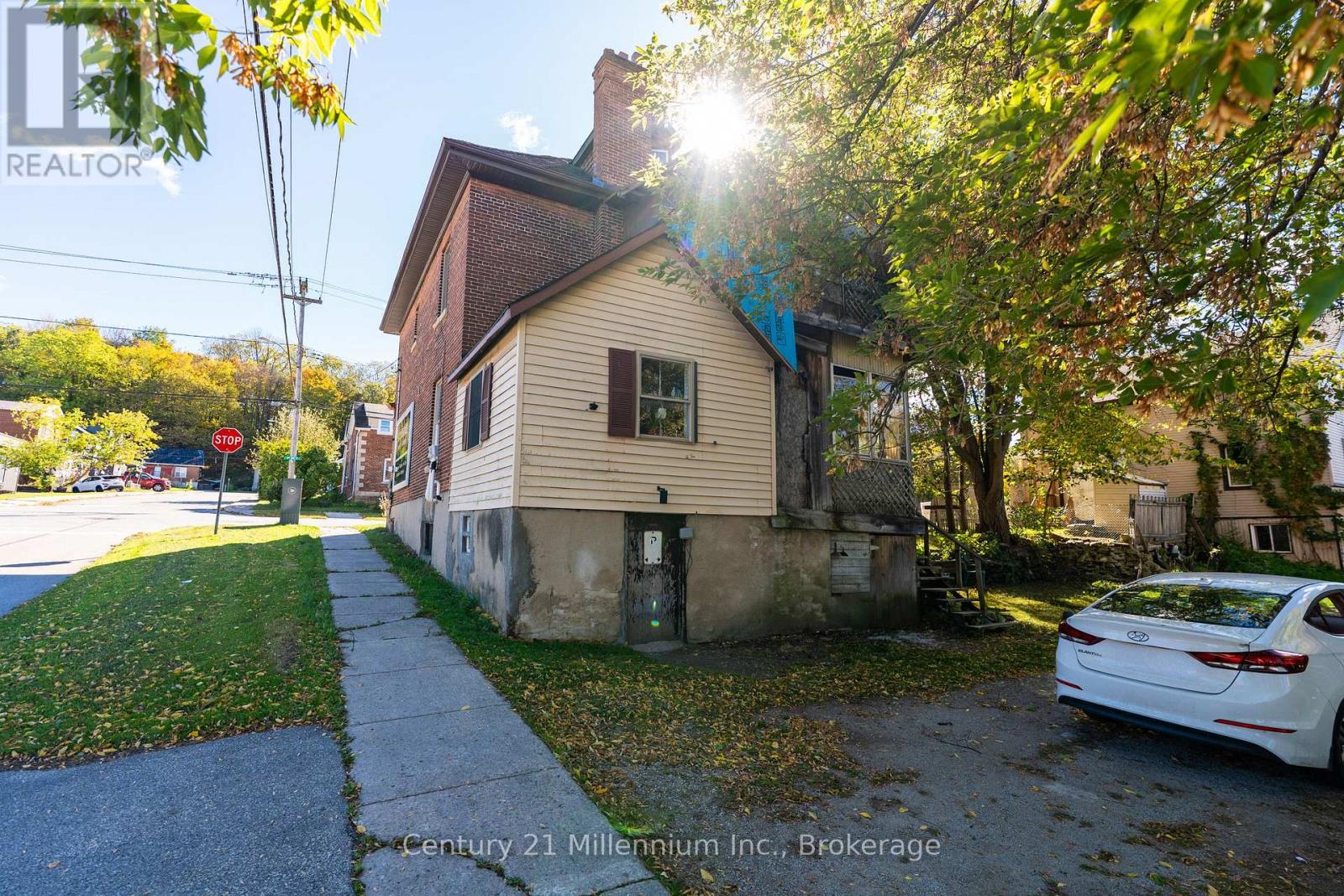 1700 3rd Avenue E, Owen Sound, Ontario  N4K 2L9 - Photo 6 - X13452260