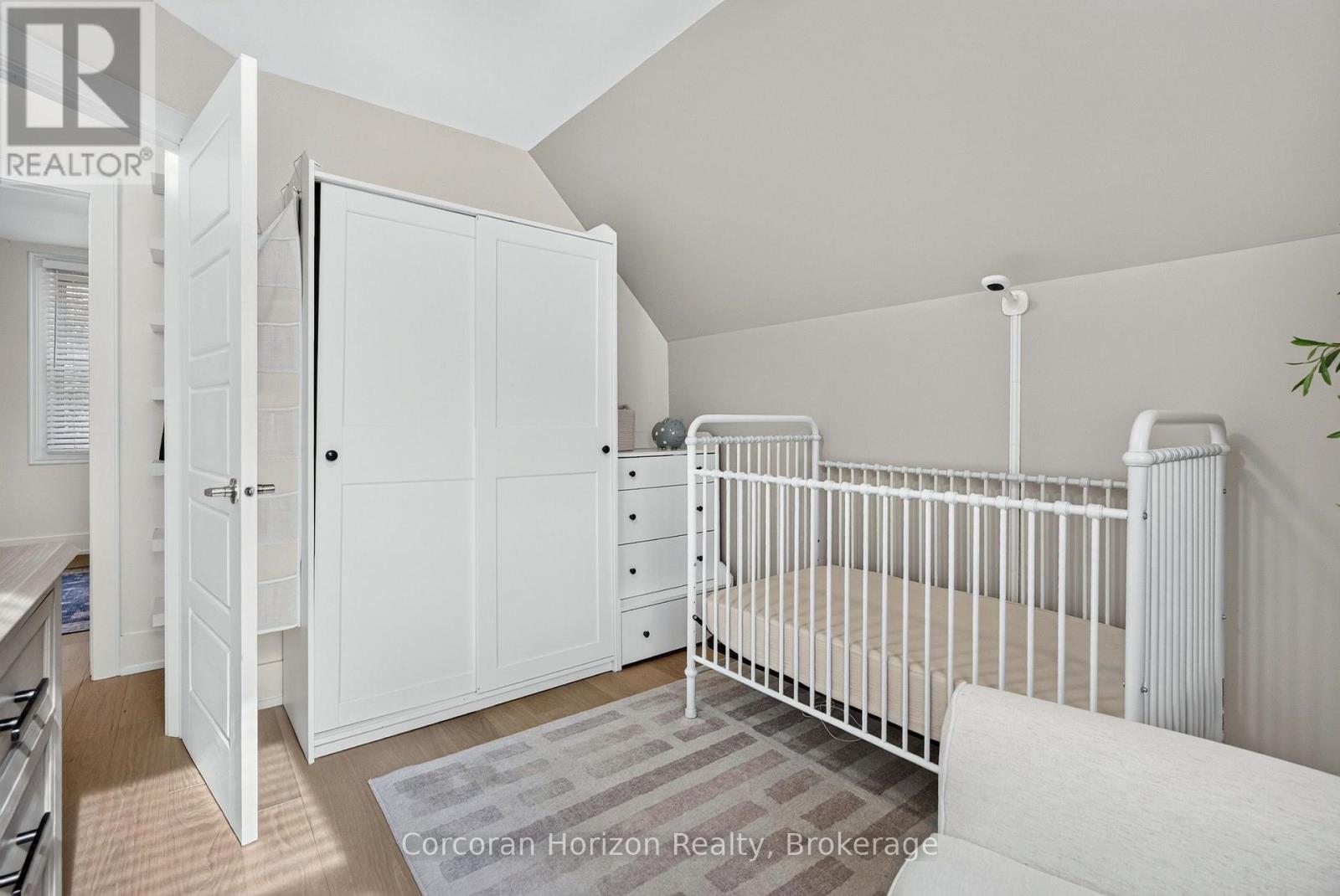 2223 Glenwood School Drive, Burlington, Ontario  L7R 3R4 - Photo 22 - W13867166