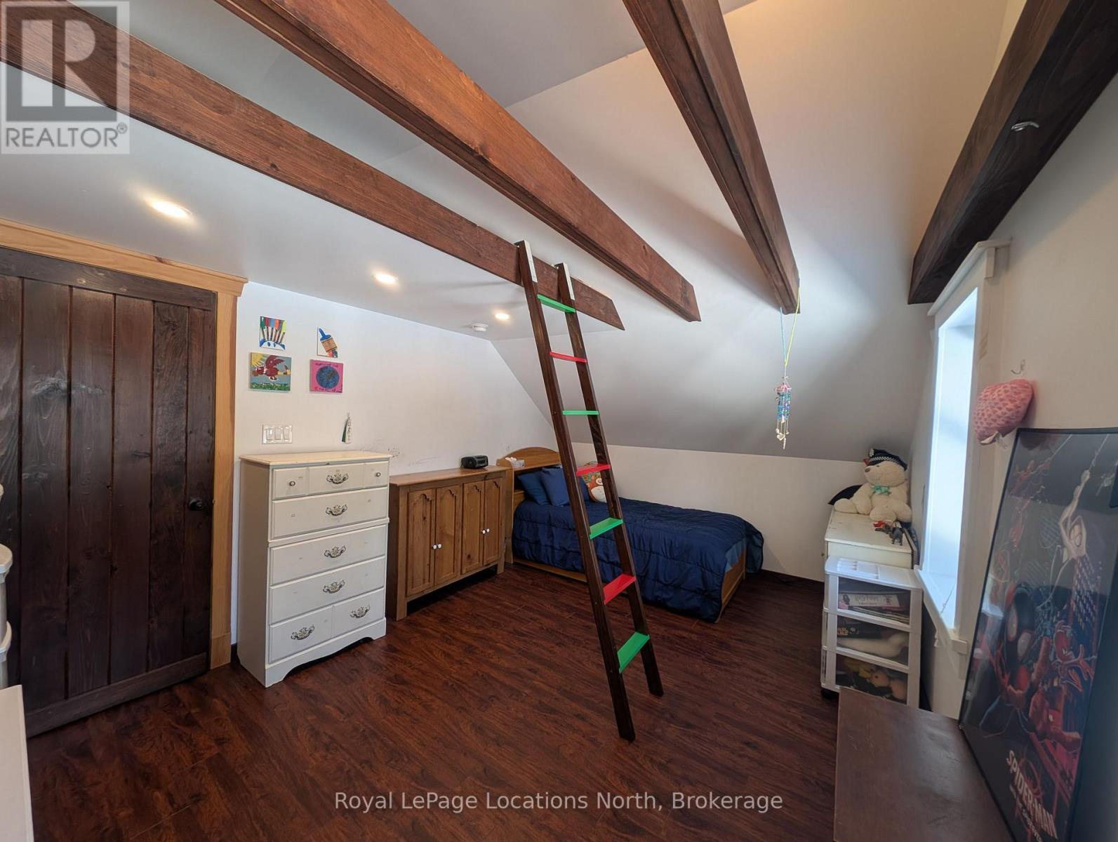 236 Phillips Street, Clearview, Ontario L0M 1S0 - Photo 14 - S13867156