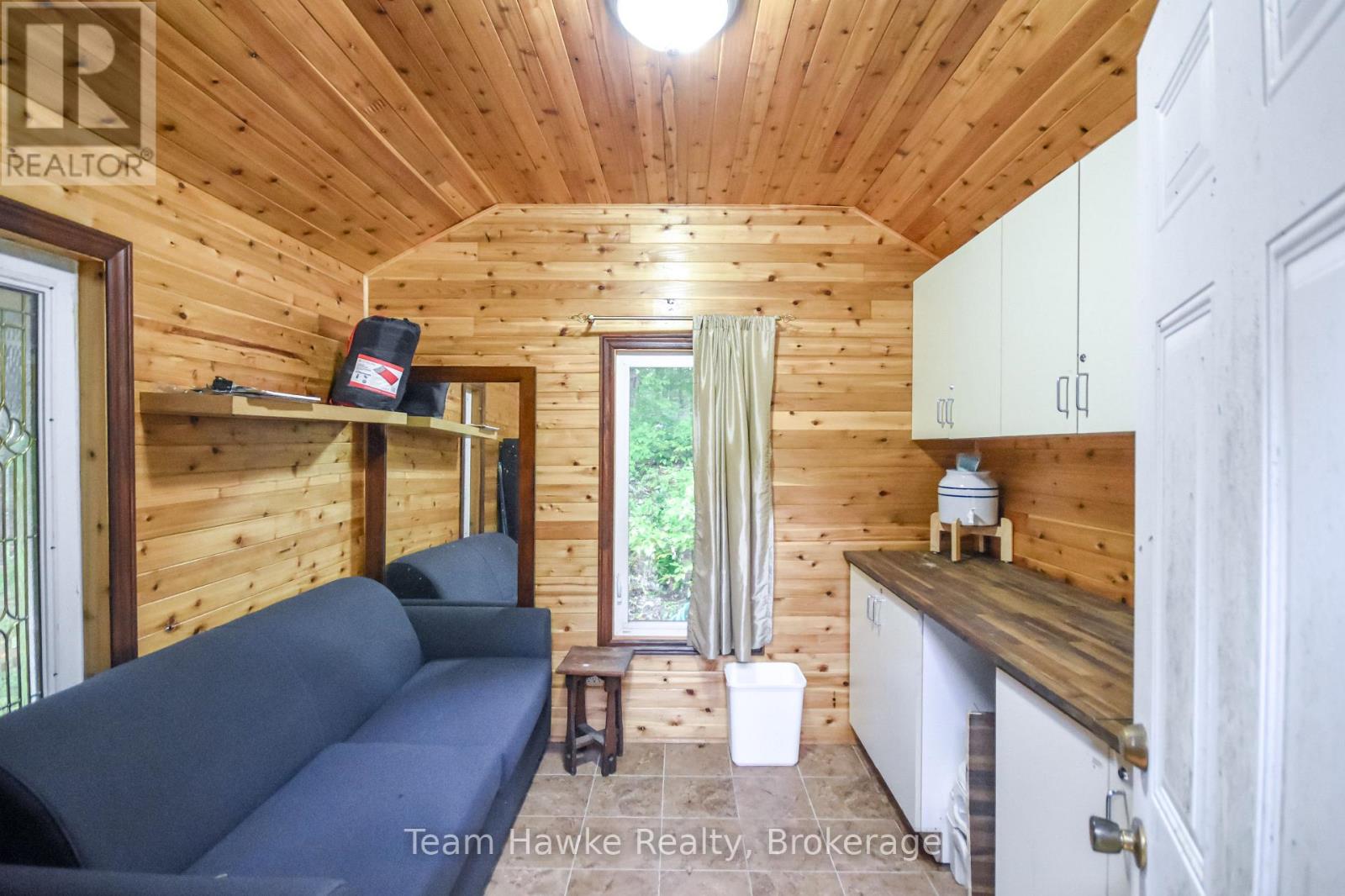 56 Mcarthur Drive, Penetanguishene, Ontario L9M 1W9 - Photo 12 - S13867172