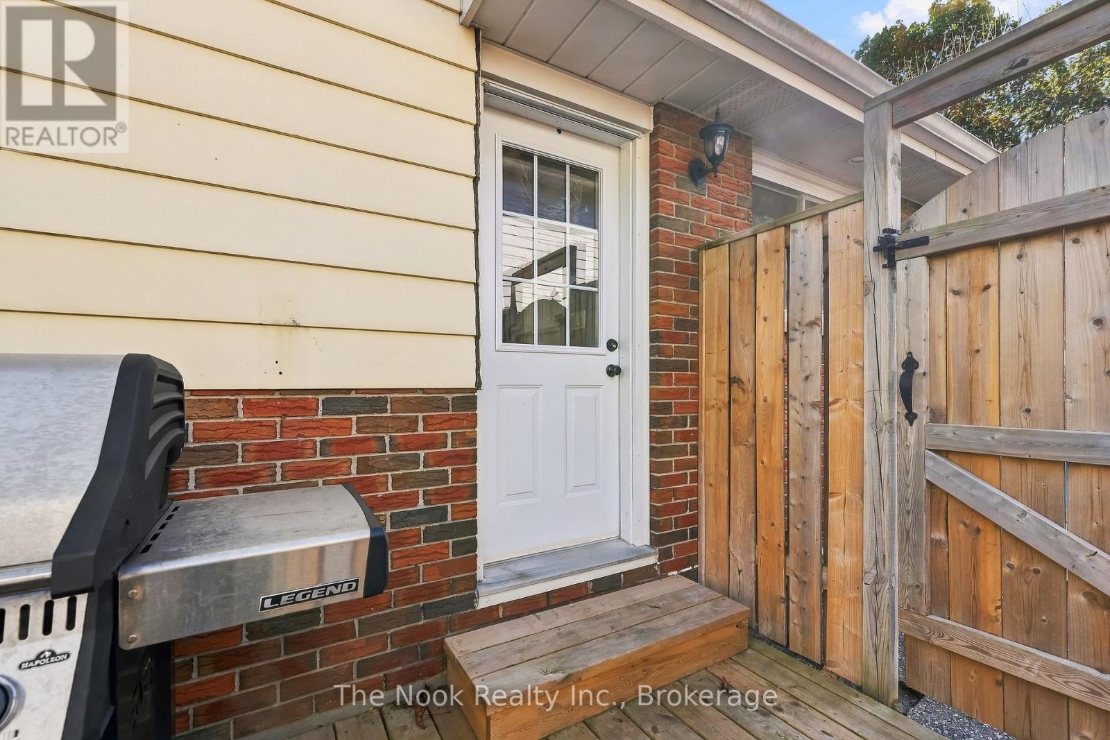 293 Brighton Court, Oshawa, Ontario  L1G 6H5 - Photo 36 - E13867050