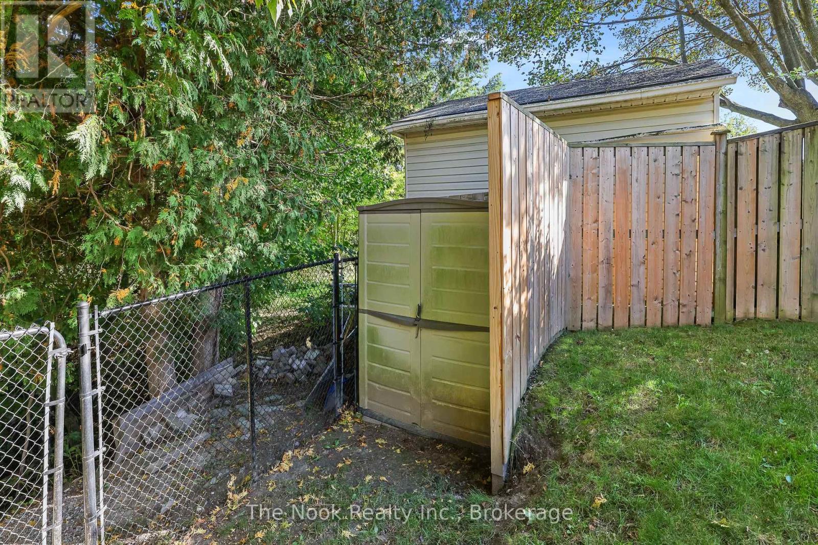 293 Brighton Court, Oshawa, Ontario  L1G 6H5 - Photo 45 - E13867050