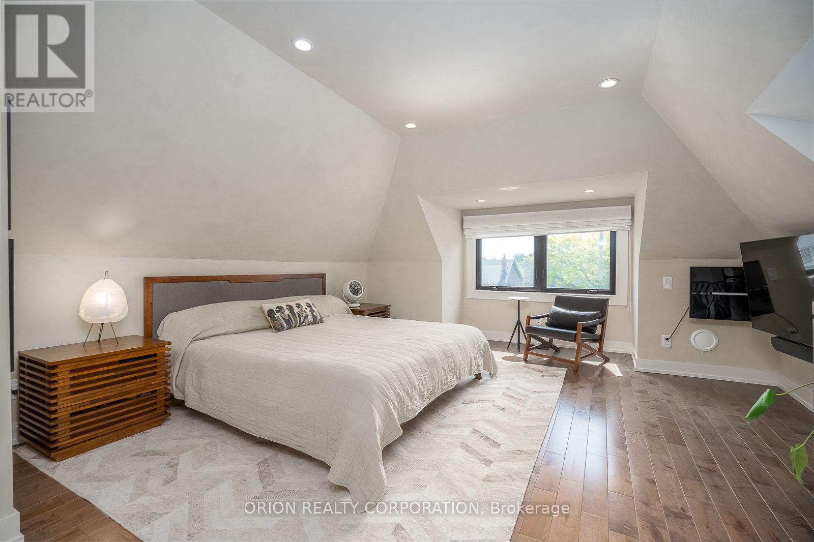 Unit A - 185 Glenholme Avenue, Toronto, Ontario  M6E 3C5 - Photo 18 - C13867046