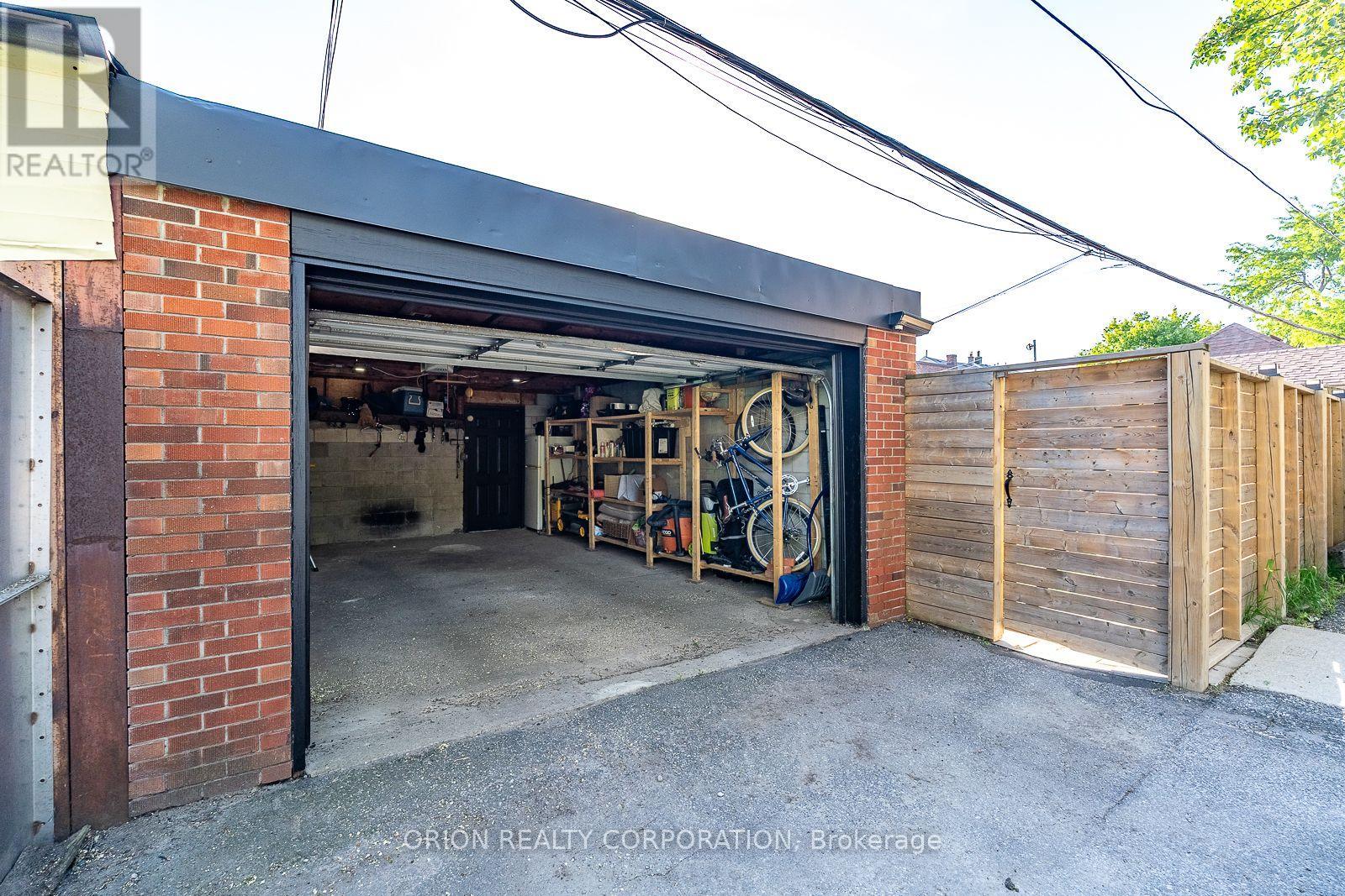 Unit A - 185 Glenholme Avenue, Toronto, Ontario  M6E 3C5 - Photo 27 - C13867046