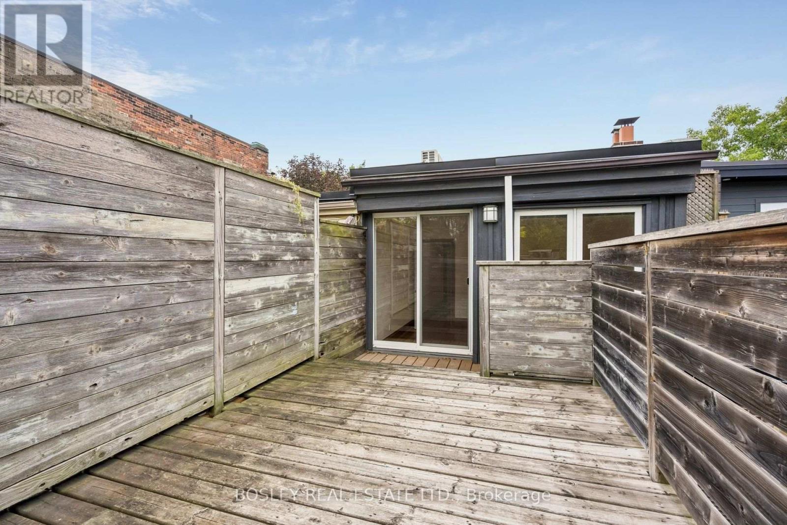 Upper - 297 Sumach Street, Toronto (Cabbagetown-South St. James Town), Ontario  M5A 3K4 - Photo 31 - C13867124