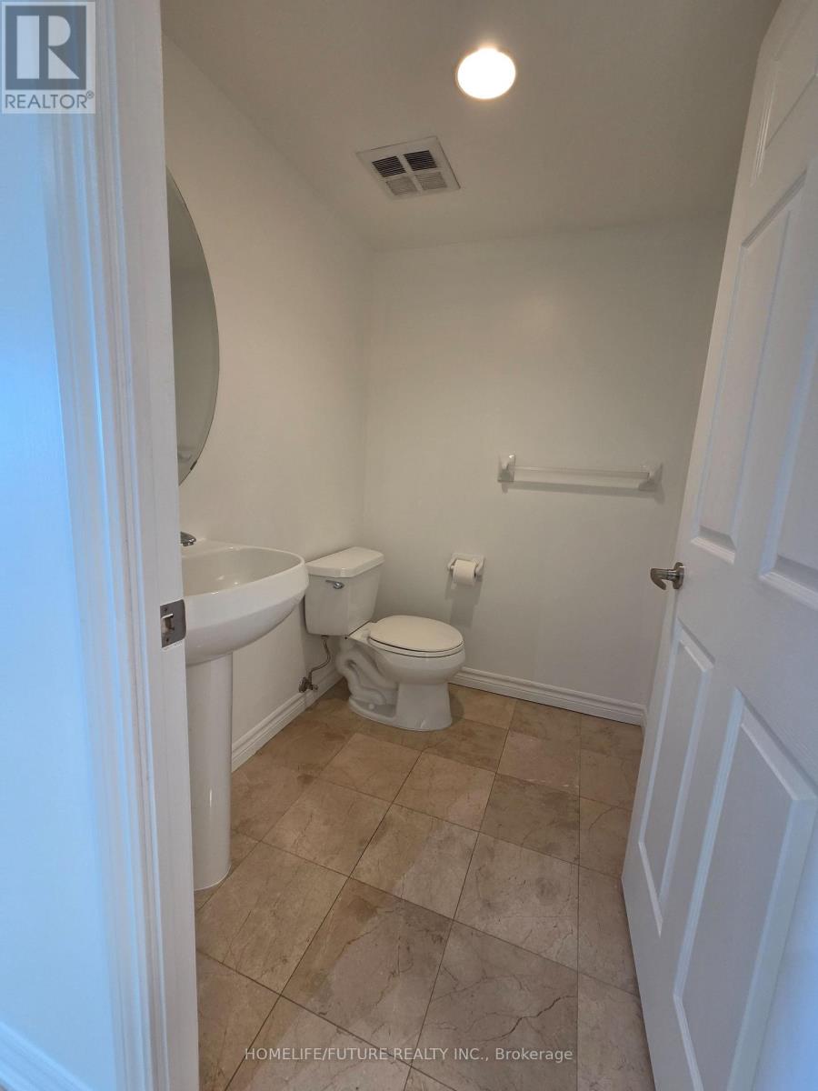 2404 - 761 Bay Street, Toronto (Bay Street Corridor), Ontario  M5G 2R2 - Photo 5 - C13867126
