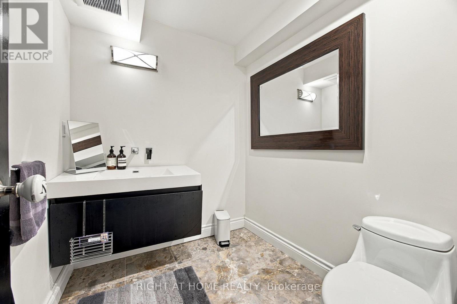 23 New Street, Toronto (Annex), Ontario  M5R 1P7 - Photo 26 - C13867218
