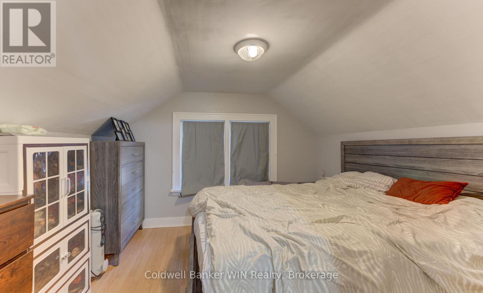 160 Queen Street E, Wellington North, Ontario  N0G 2L3 - Photo 15 - X13866978