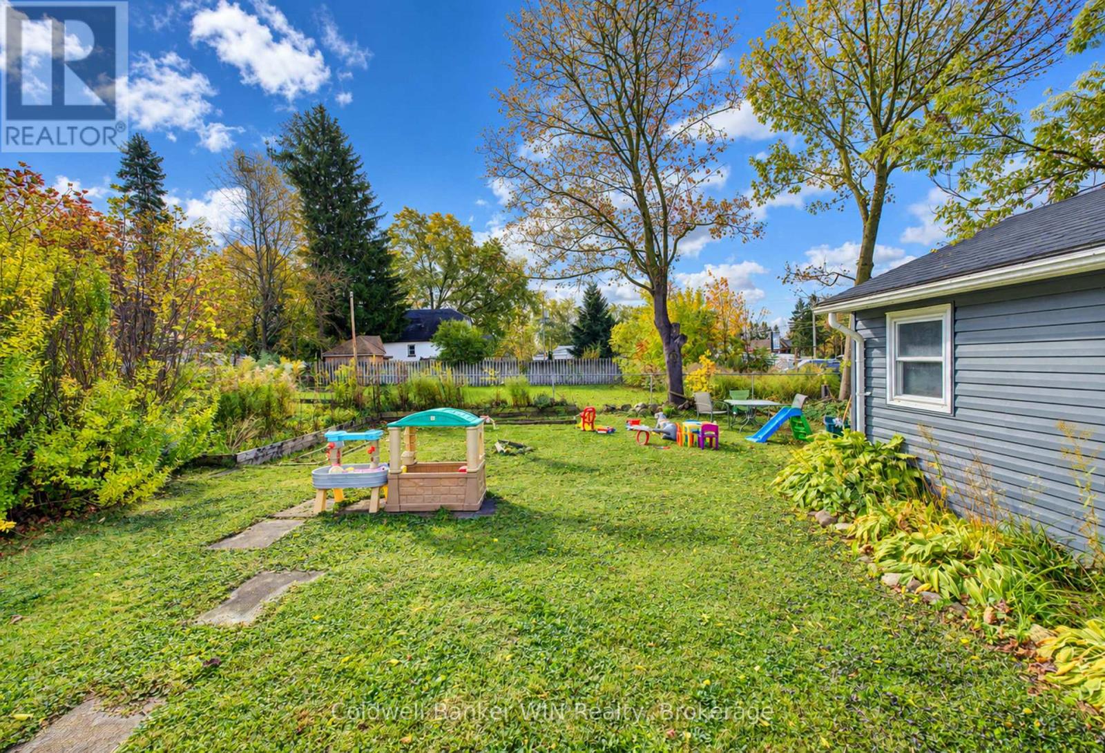 160 Queen Street E, Wellington North, Ontario  N0G 2L3 - Photo 23 - X13866978