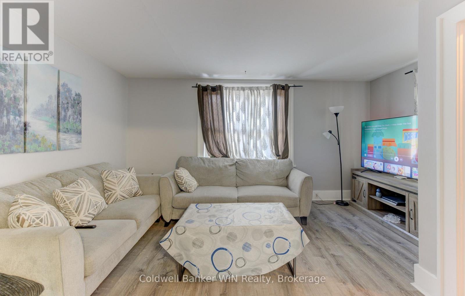 160 Queen Street E, Wellington North, Ontario  N0G 2L3 - Photo 4 - X13866978