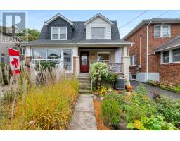 25 NORTHVIEW AVENUE, Toronto, Ontario