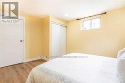 6 Larkhall Avenue, Toronto, Ontario  M1J 1V1 - Photo 4 - E13866976