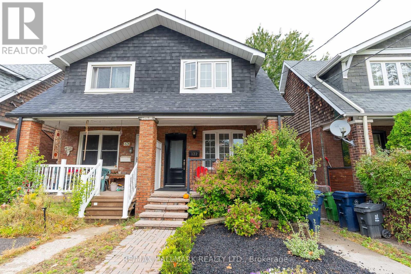 122 Holborne Avenue, Toronto, Ontario  M4C 2R4 - Photo 2 - E13867088