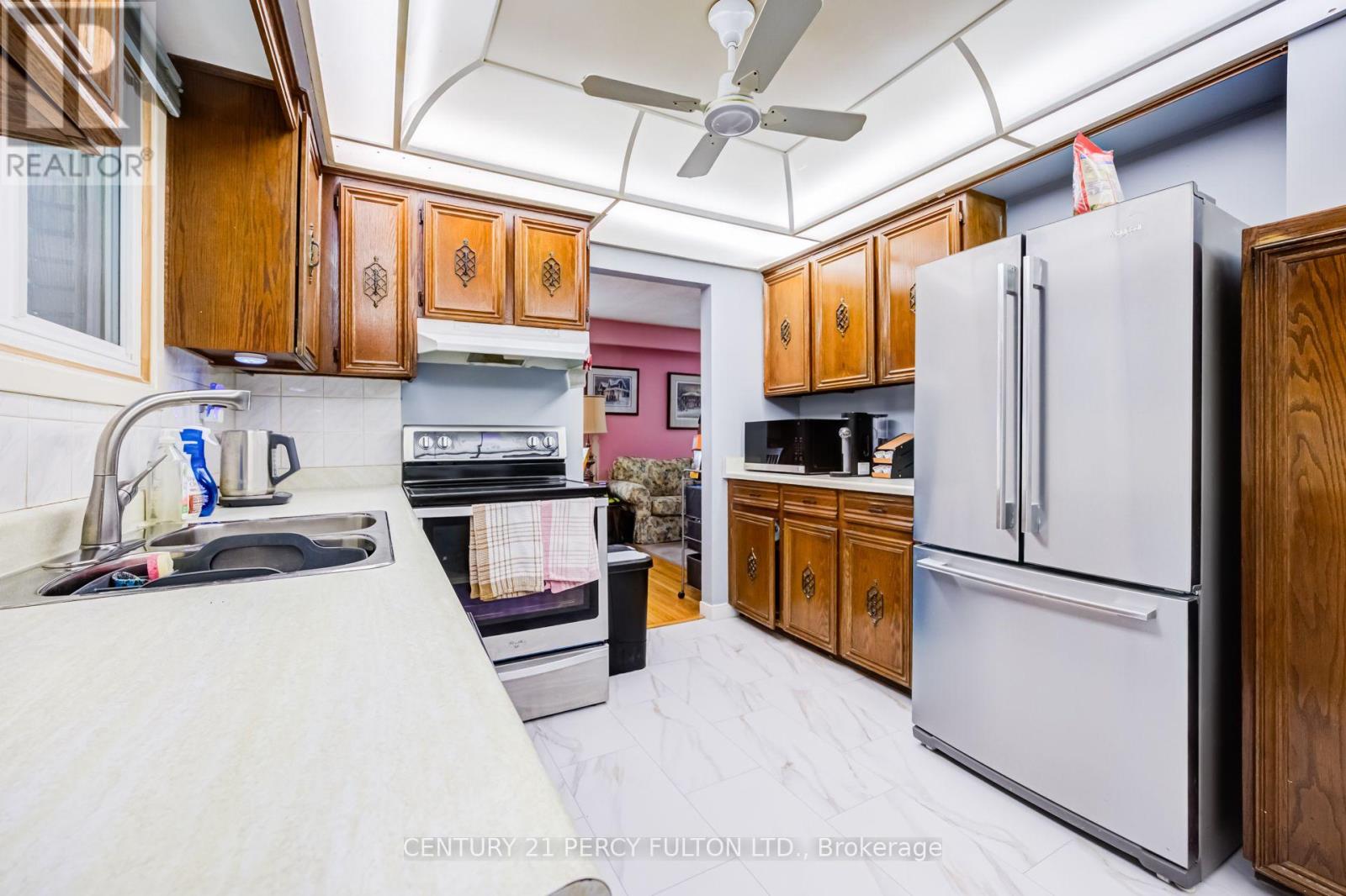 705 Edgewood Road, Pickering, Ontario  L1V 2Z5 - Photo 13 - E13867112