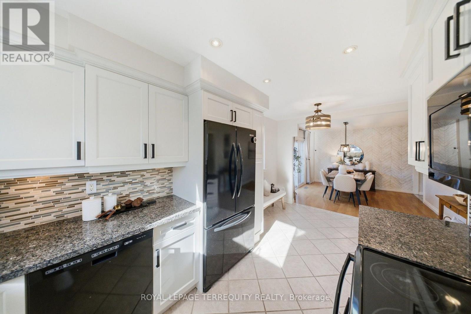 1794 Meadowview Avenue, Pickering, Ontario  L1V 3G8 - Photo 13 - E13867214