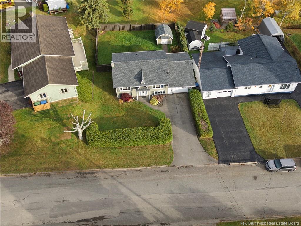 592 First Avenue, Grand-Sault/grand Falls, New Brunswick  E3Z 1B3 - Photo 18 - NB148074