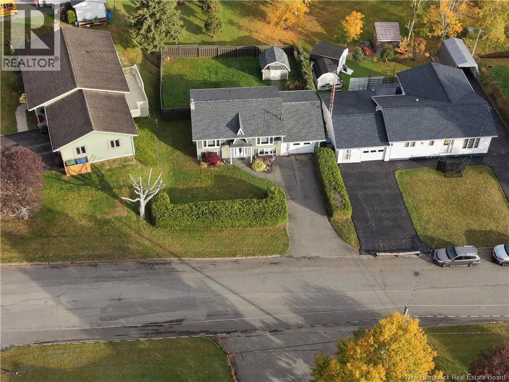 592 First Avenue, Grand-Sault/grand Falls, New Brunswick  E3Z 1B3 - Photo 17 - NB148074
