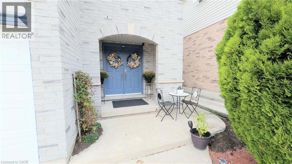 68 Benjamin Drive, Hamilton, Ontario  L9A 5K1 - Photo 3 - 40868968