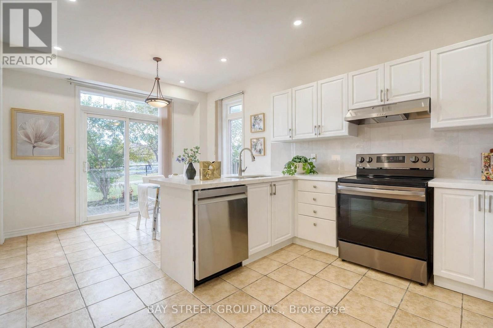 15 Fraserwood Road, Vaughan (Patterson), Ontario  L4J 9C5 - Photo 16 - N13867000
