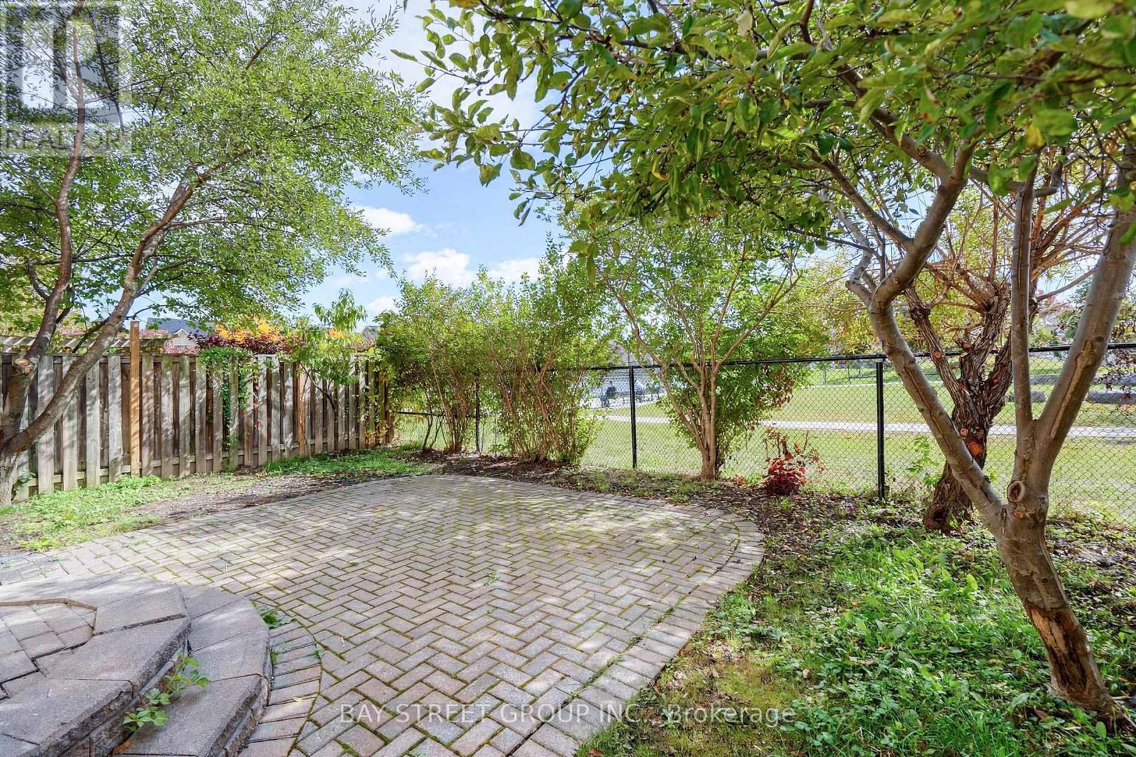 15 Fraserwood Road, Vaughan (Patterson), Ontario  L4J 9C5 - Photo 37 - N13867000