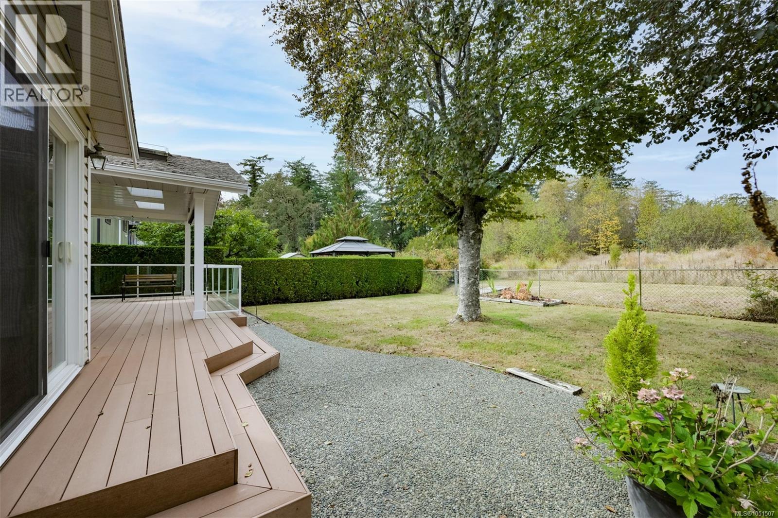 1309 Layritz Pl