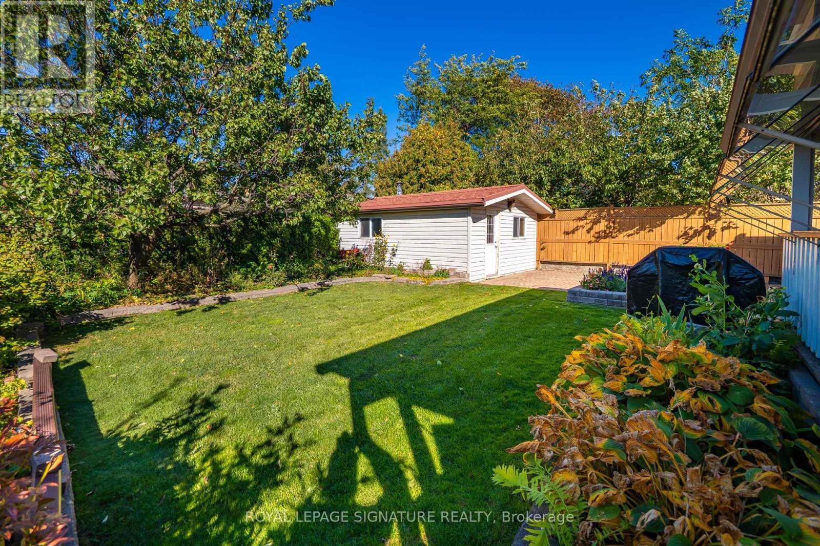 28 Candlewood Crescent, Toronto, Ontario  M3J 1G8 - Photo 35 - W13867130