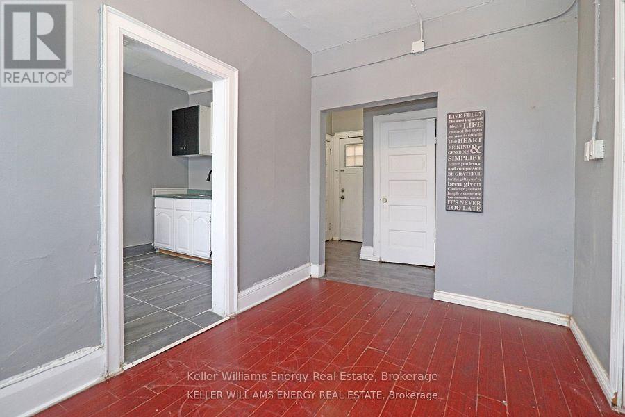 1 - 84 Simcoe Street N, Oshawa, Ontario  L1G 4S2 - Photo 4 - E13639456