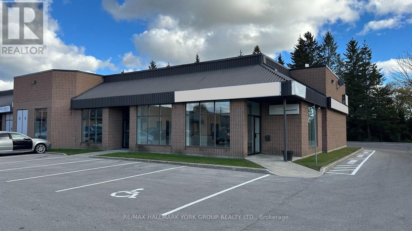 1-2 - 24707 WOODBINE AVENUE, Georgina, Ontario