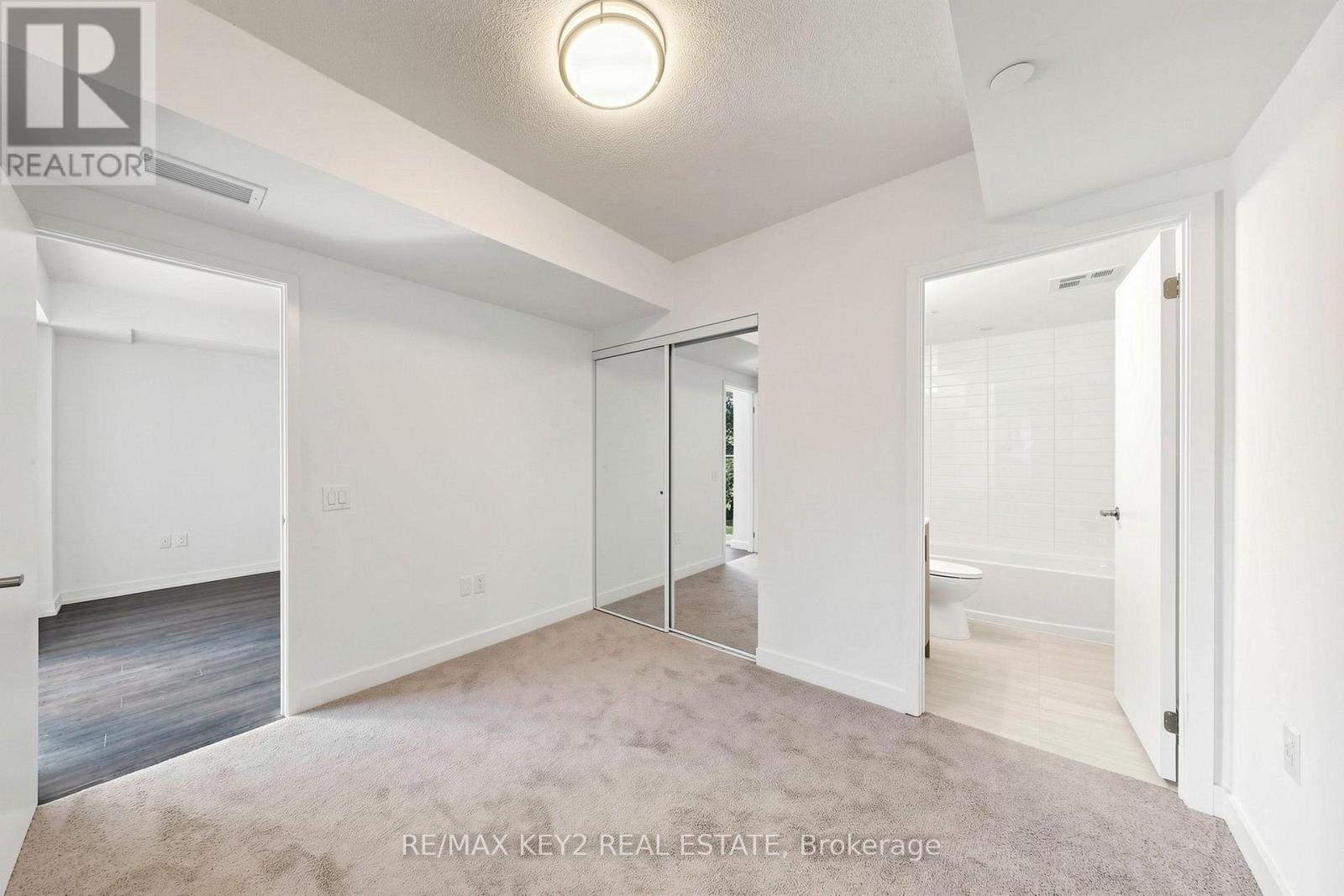 312 - 4010 EGLINTON AVENUE W