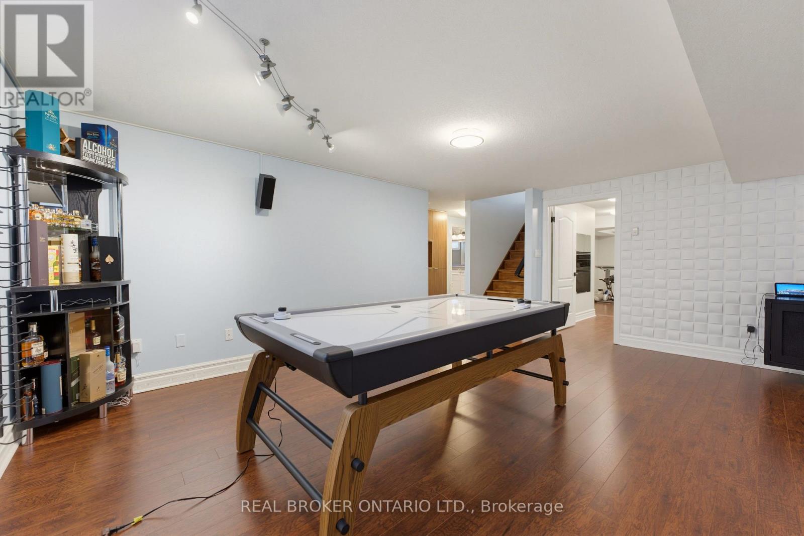 70 Deer Ridge Crescent, Kitchener, Ontario  N2P 2L2 - Photo 27 - X13867002
