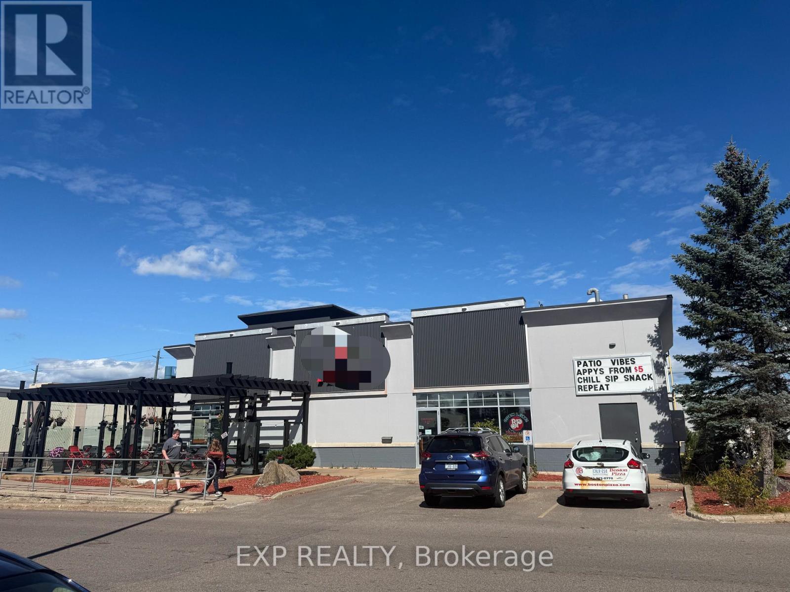 B&c - 1108 Pembroke Street E, Laurentian Valley, Ontario  K8A 7R5 - Photo 2 - X13867036
