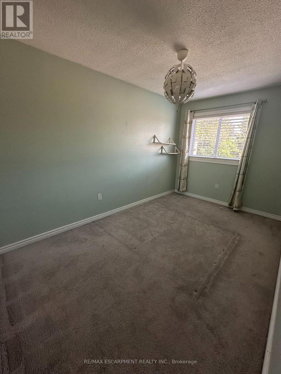 28 - 250 Magnolia Drive, Hamilton, Ontario  L9C 6M3 - Photo 11 - X13867216