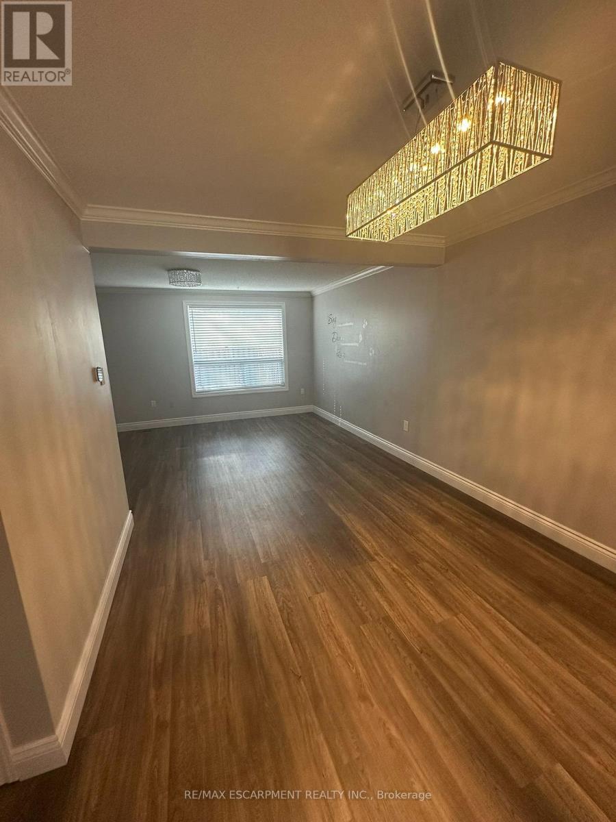 28 - 250 Magnolia Drive, Hamilton, Ontario  L9C 6M3 - Photo 3 - X13867216