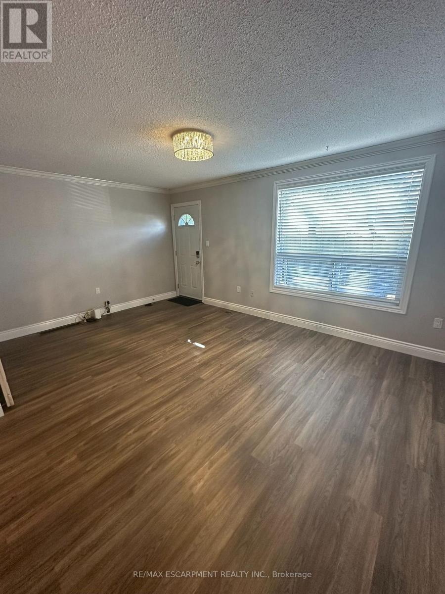 28 - 250 Magnolia Drive, Hamilton, Ontario  L9C 6M3 - Photo 5 - X13867216