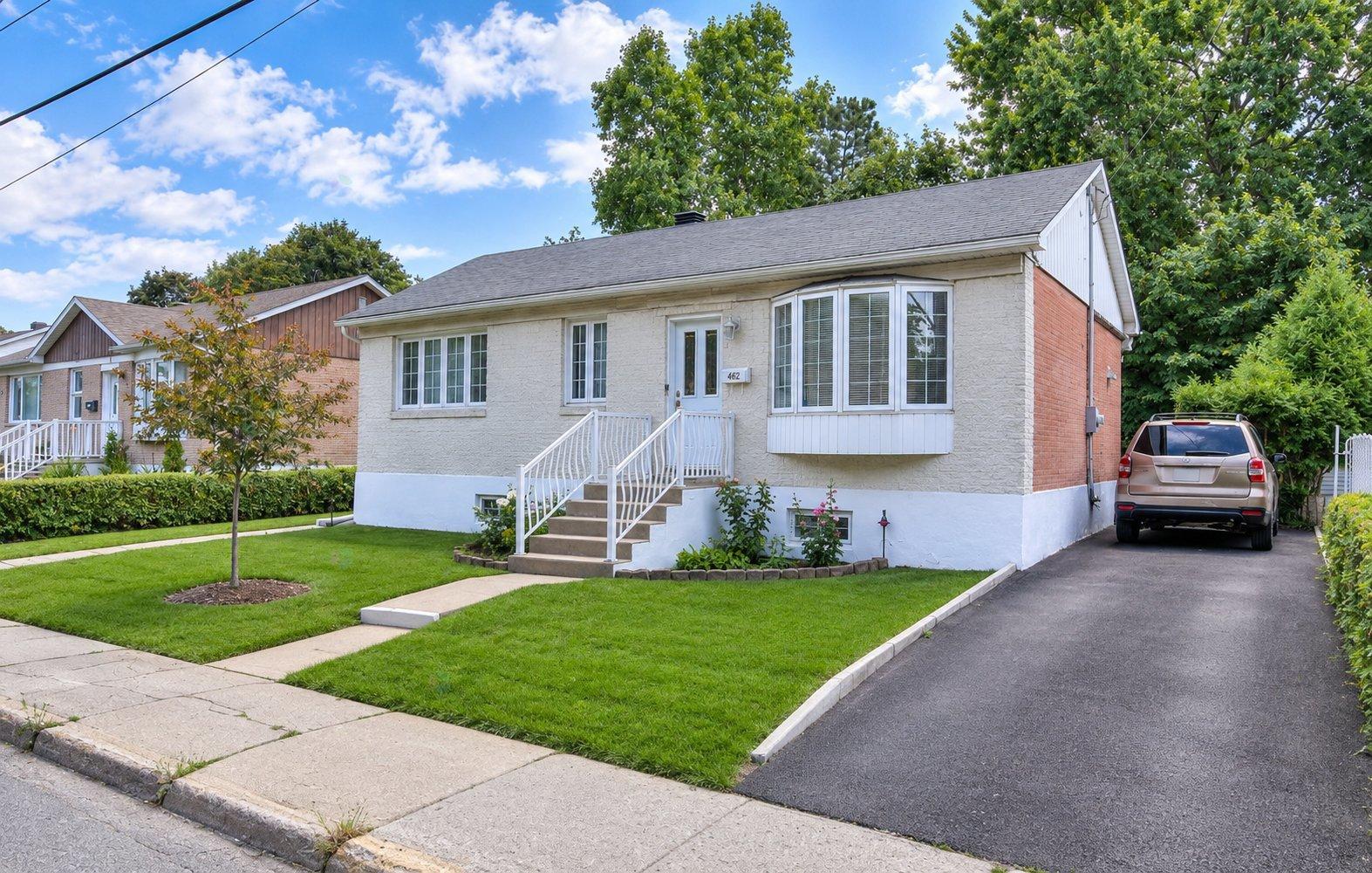 4682 Rue Bélanger Montréal (Rosemont/La Petite-Patrie) Quebec Canada H1T1C1 2