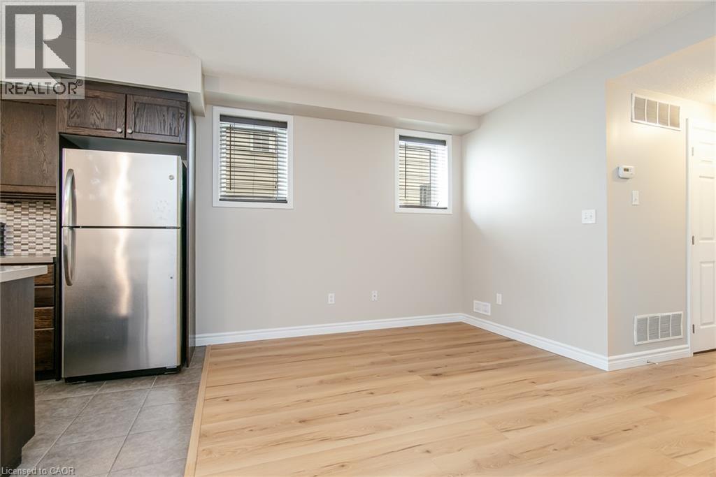 240 Westmeadow Drive Unit# 6a, Kitchener, Ontario  N2N 0A1 - Photo 13 - 40868856