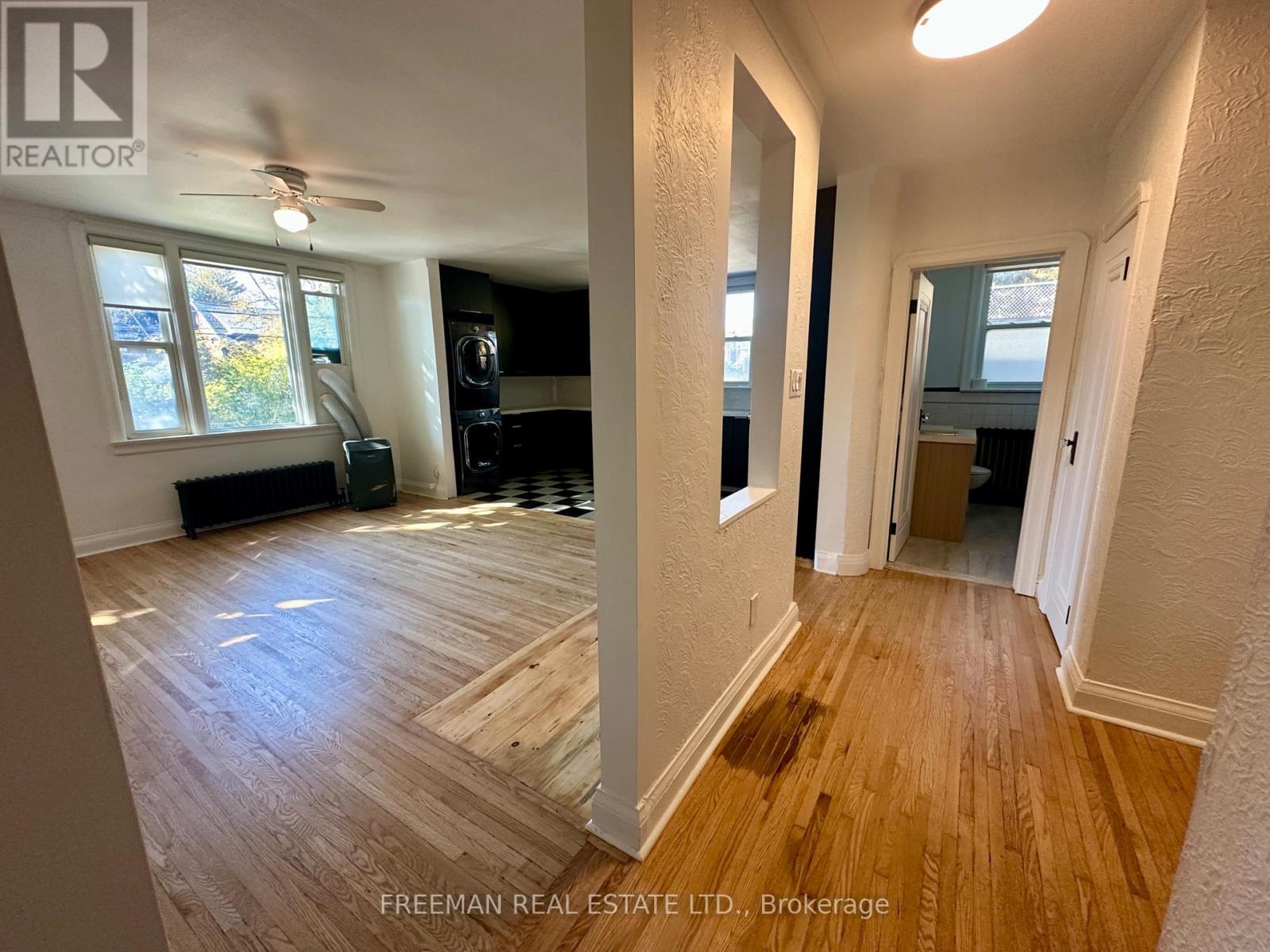 2 - 62 Austin Terrace, Toronto, Ontario  M5R 1Y6 - Photo 4 - C13578976