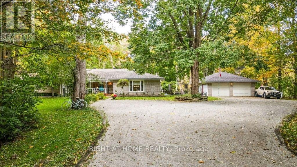 1602 COUNTY 92 ROAD, Springwater, Ontario