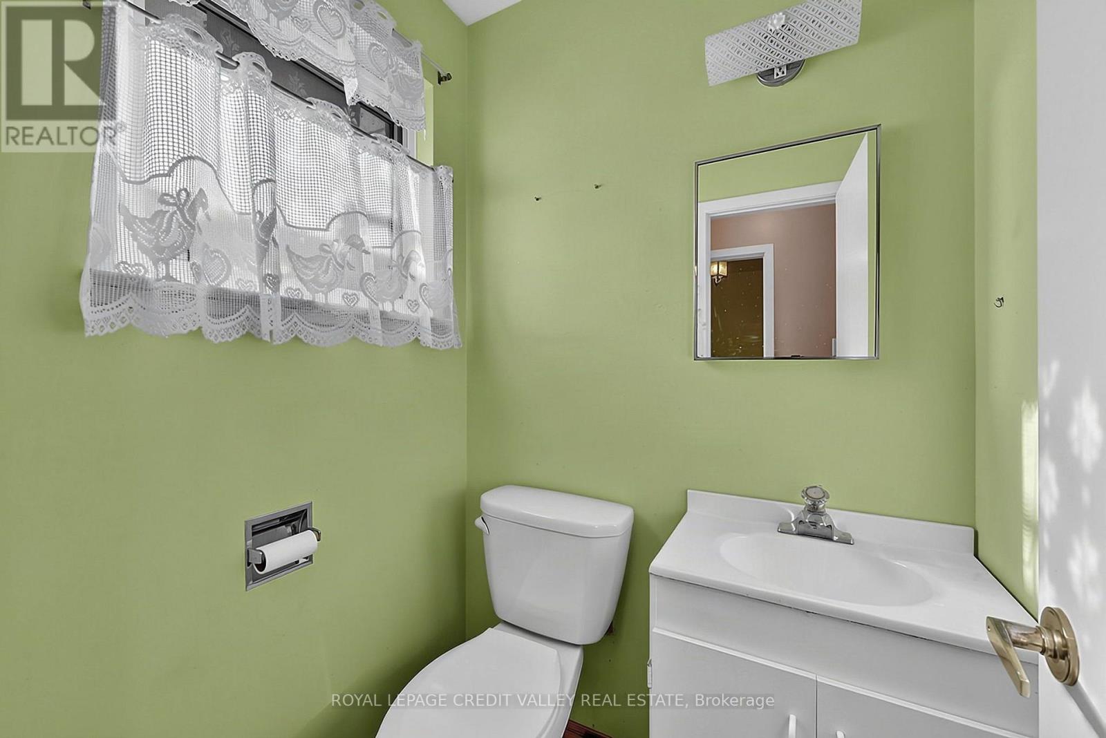 30 Palgrave Crescent, Brampton, Ontario  L6W 1C9 - Photo 22 - W13866656