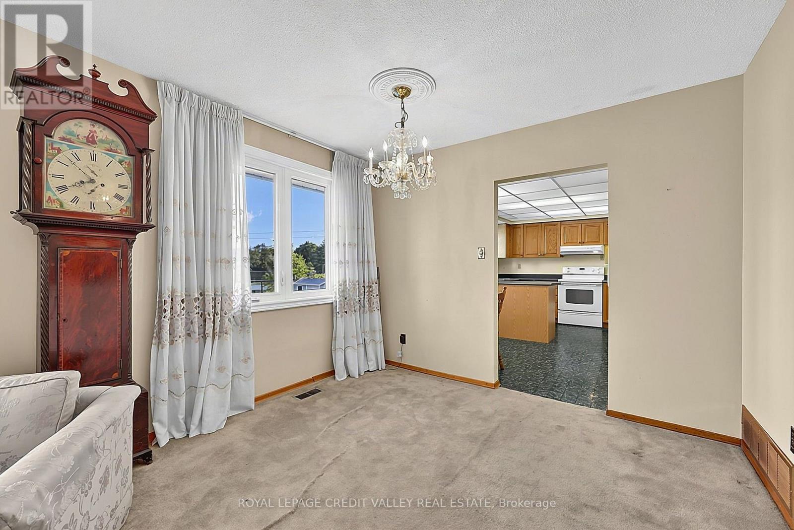 30 Palgrave Crescent, Brampton, Ontario  L6W 1C9 - Photo 13 - W13866656