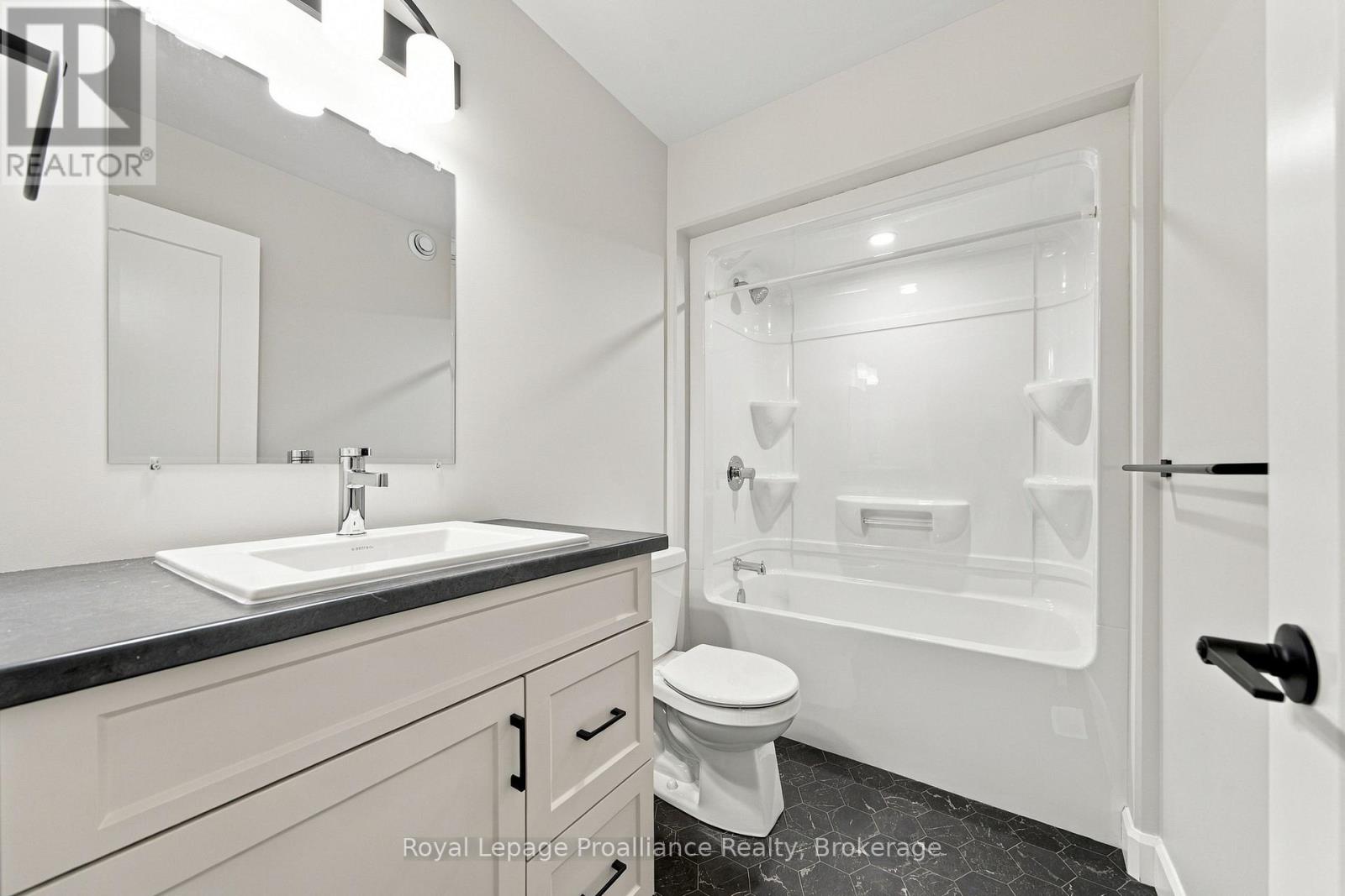 75 Cousins Crescent, Belleville, Ontario  K8N 0W2 - Photo 24 - X13754240