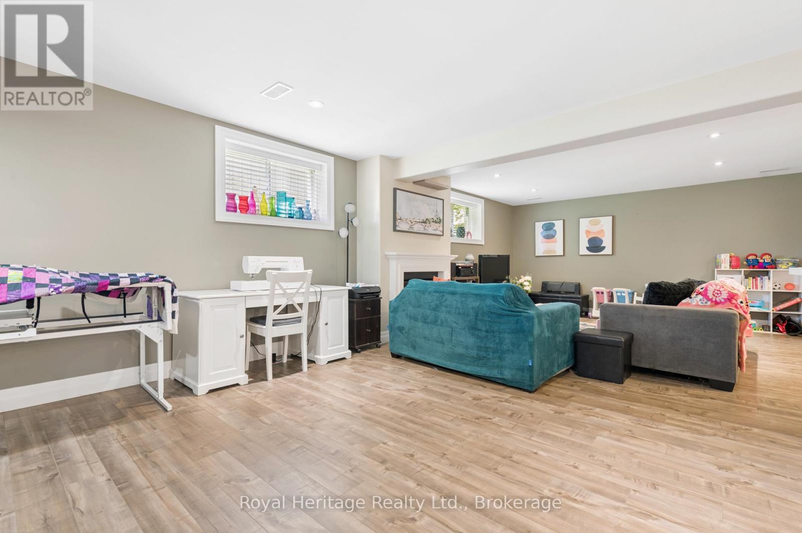 40 Ambrosia Terrace, Quinte West, Ontario  K8V 0G6 - Photo 29 - X13867326