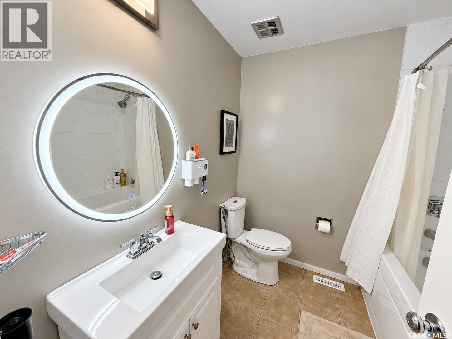 1535 Laura Avenue, Saskatoon, Saskatchewan  S7N 2R8 - Photo 11 - SK050447