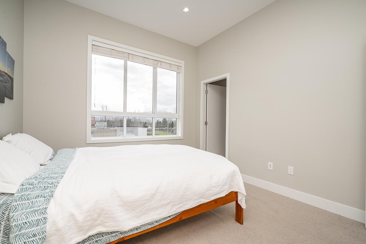 10 1938 North Parallel Road, Abbotsford, British Columbia  V3G 0H1 - Photo 9 - R3165396