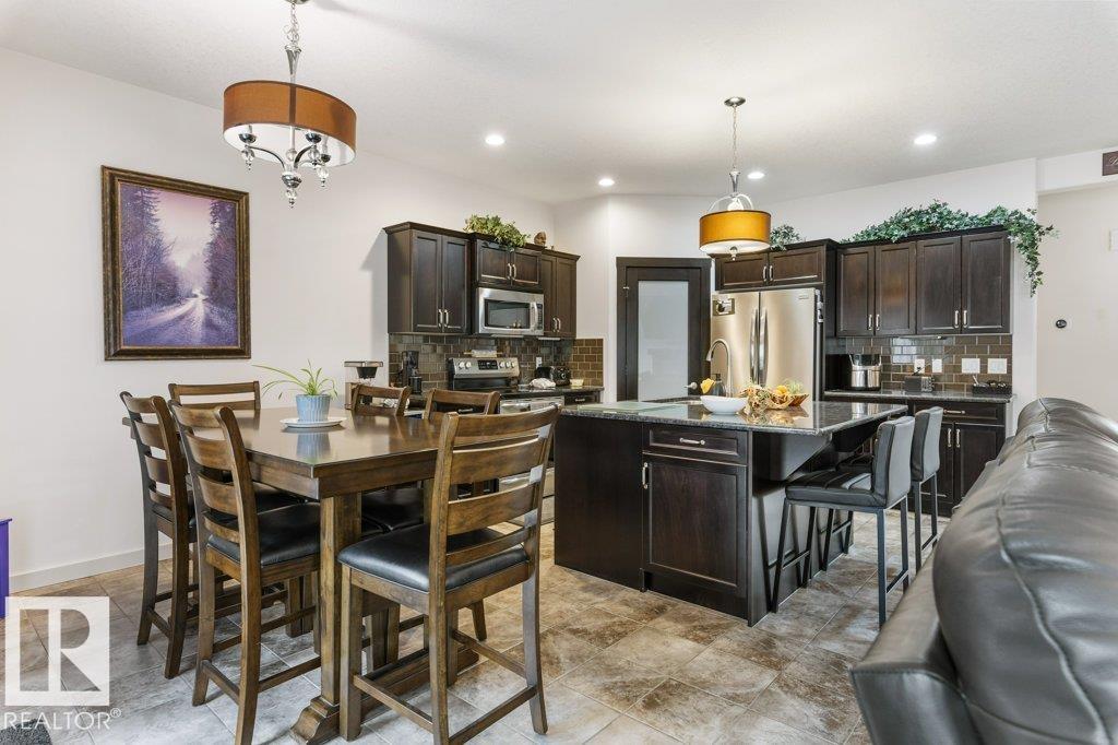 29 NEWGATE WY