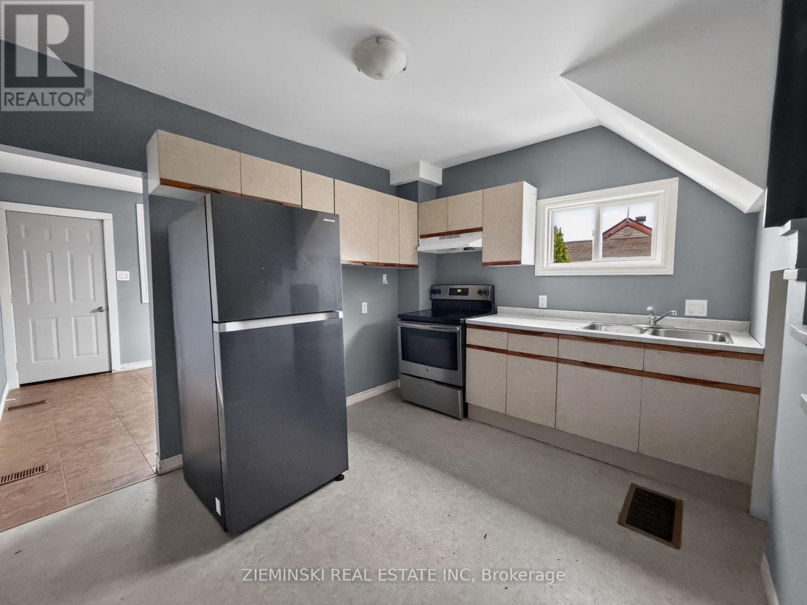 85 Marion Street, Iroquois Falls, Ontario  P0K 1G0 - Photo 4 - T13867274
