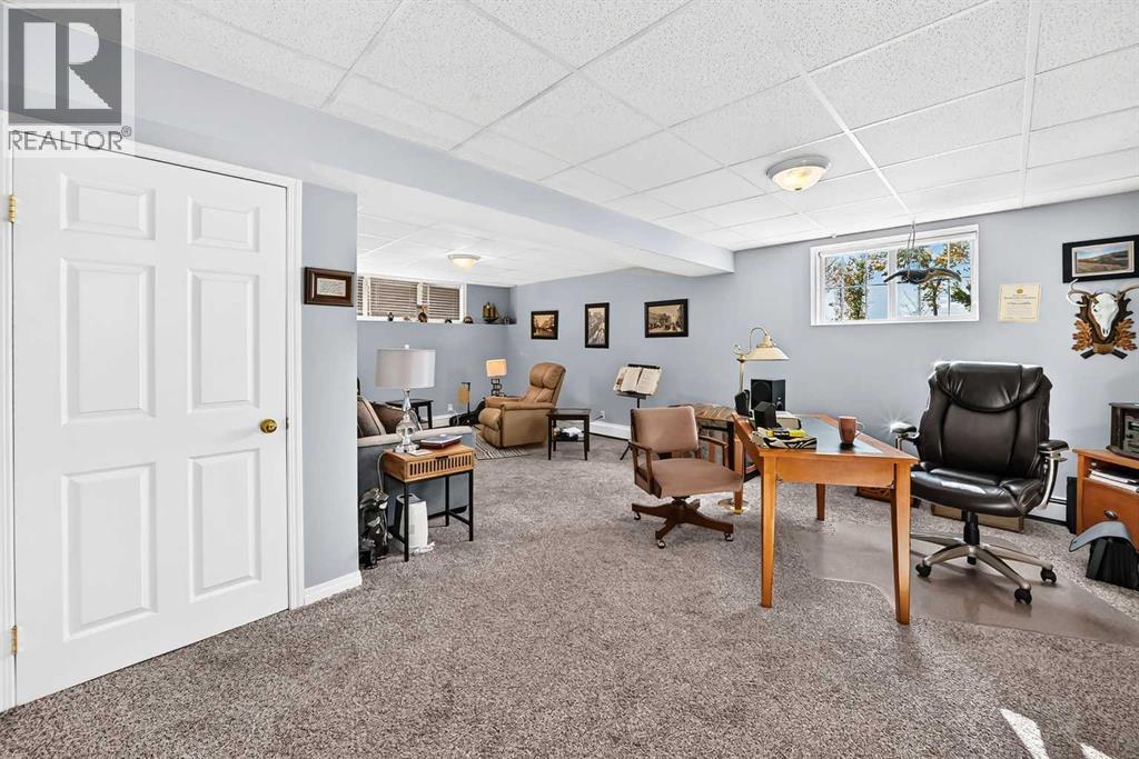 84 Tuscany Valley Drive NW, Calgary, Alberta  T3L 2E7 - Photo 31 - A2349659
