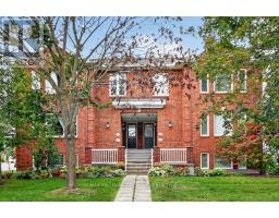 19 COLCHESTER SQUARE, Ottawa, Ontario